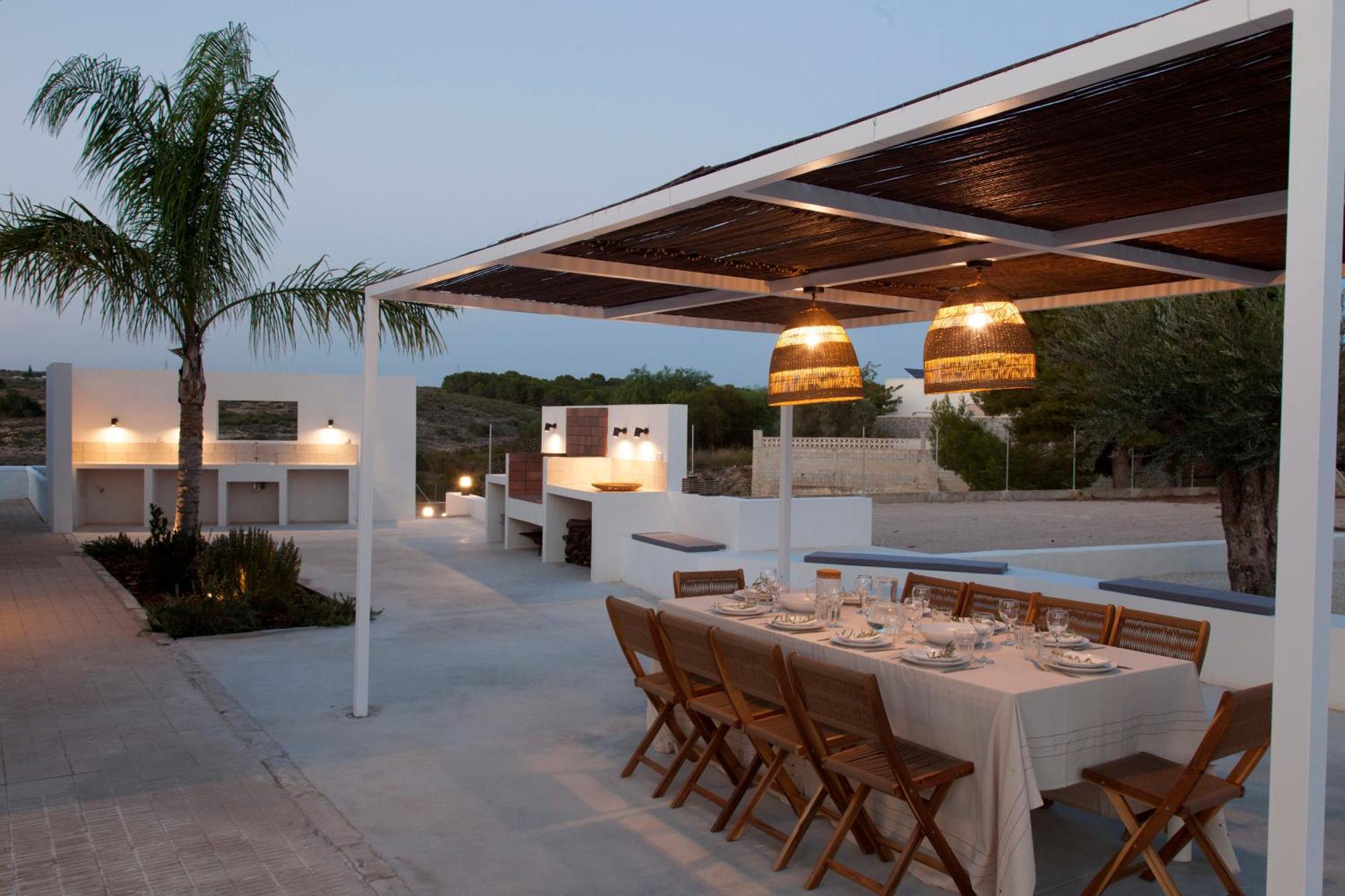 La Canada Villa *